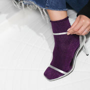 Glittriga lurexstrumpor i lyocell – Lila
